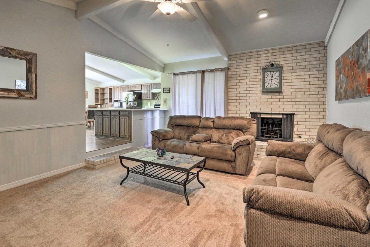 Granbury Getaway With Lake Views 2 Mi To Downtown! Exterior foto